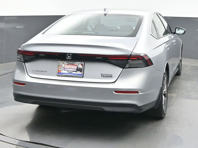 Used 2023 Honda Accord EX image 5