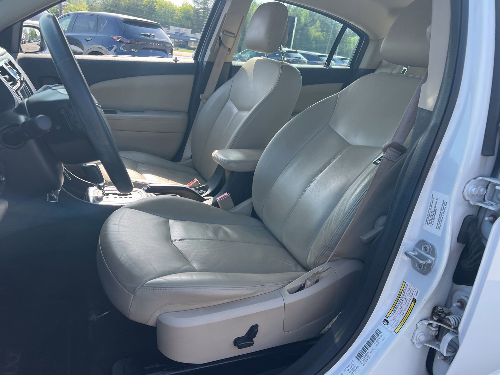 Used 2012 Chrysler 200 Limited image 23