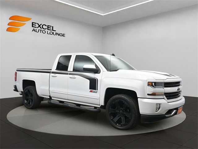 Used 2018 Chevrolet Silverado 1500 LT w/ Rally 2 Edition image 7
