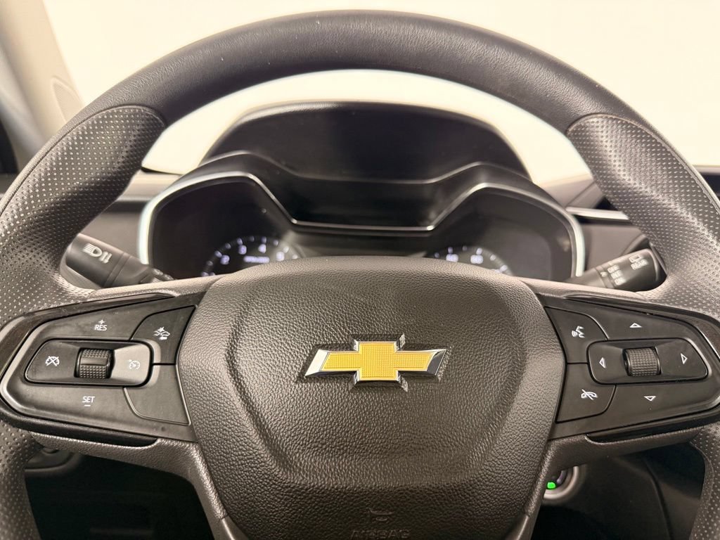 Used 2022 Chevrolet TrailBlazer LT w/ Sun and Liftgate Package FWD image 26