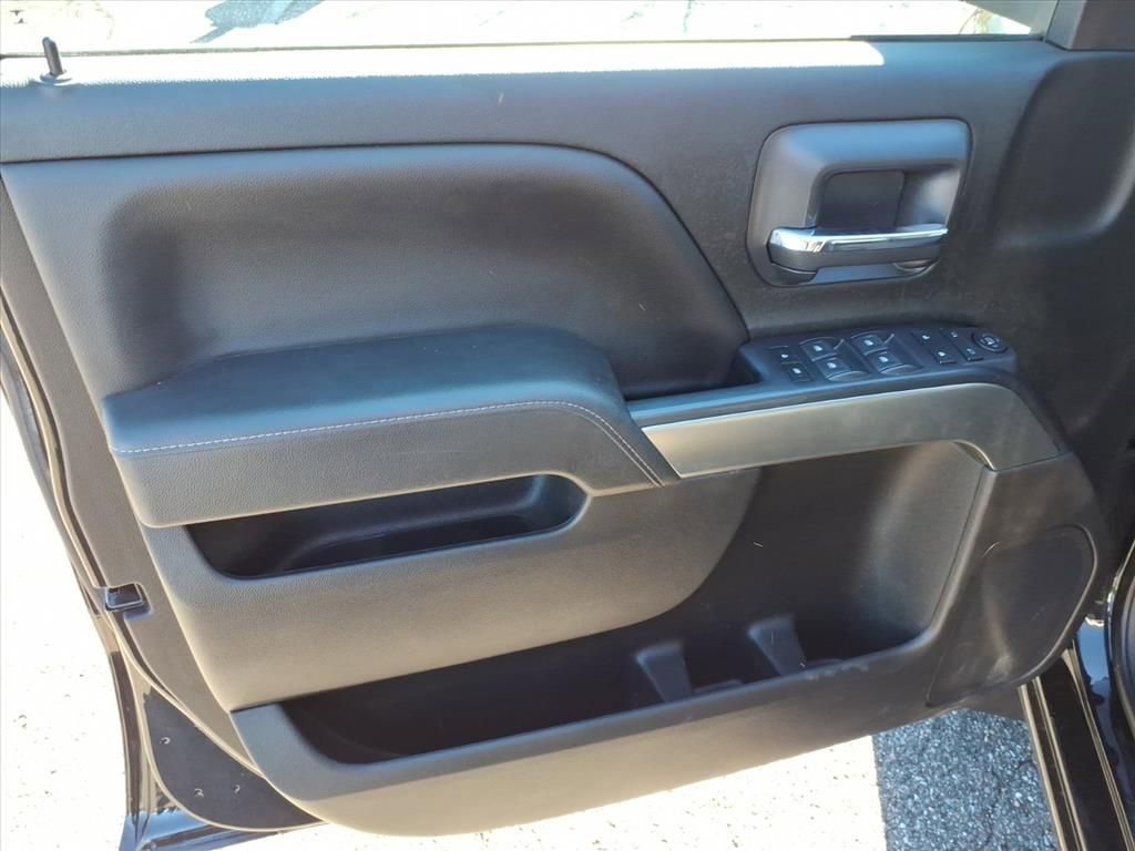 Used 2018 Chevrolet Silverado 1500 LT w/ All Star Edition image 24