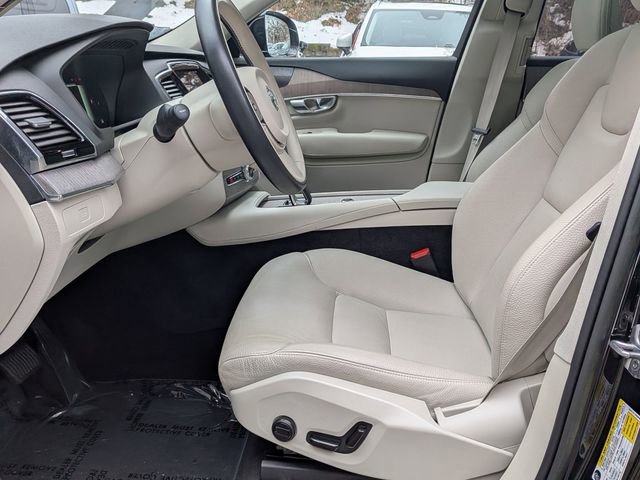 Certified 2023 Volvo XC90 B6 Plus w/ Protection Package Premier image 13