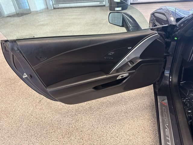 Certified 2015 Chevrolet Corvette Stingray Convertible w/ 2LT Preferred Equipment Group RWD image 30