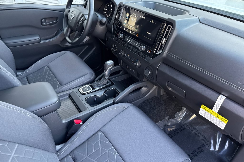 New 2026 Nissan Frontier SV w/ Tow Package AWD/4WD image 12