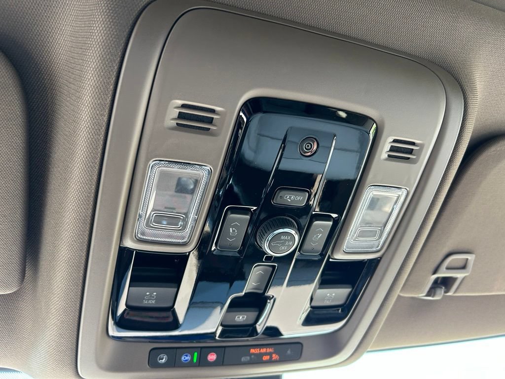 Used 2026 GMC Yukon XL Denali w/ Sun & Power Step Package AWD/4WD image 65