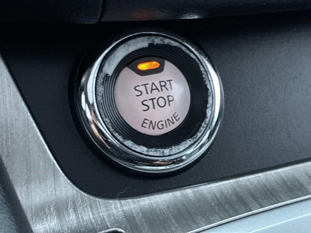 Used 2018 Nissan Murano SL w/ Moonroof Package image 30