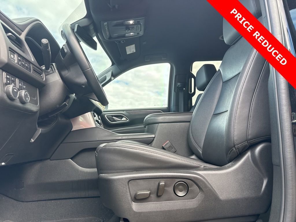 Used 2024 Chevrolet Tahoe LT AWD/4WD image 2