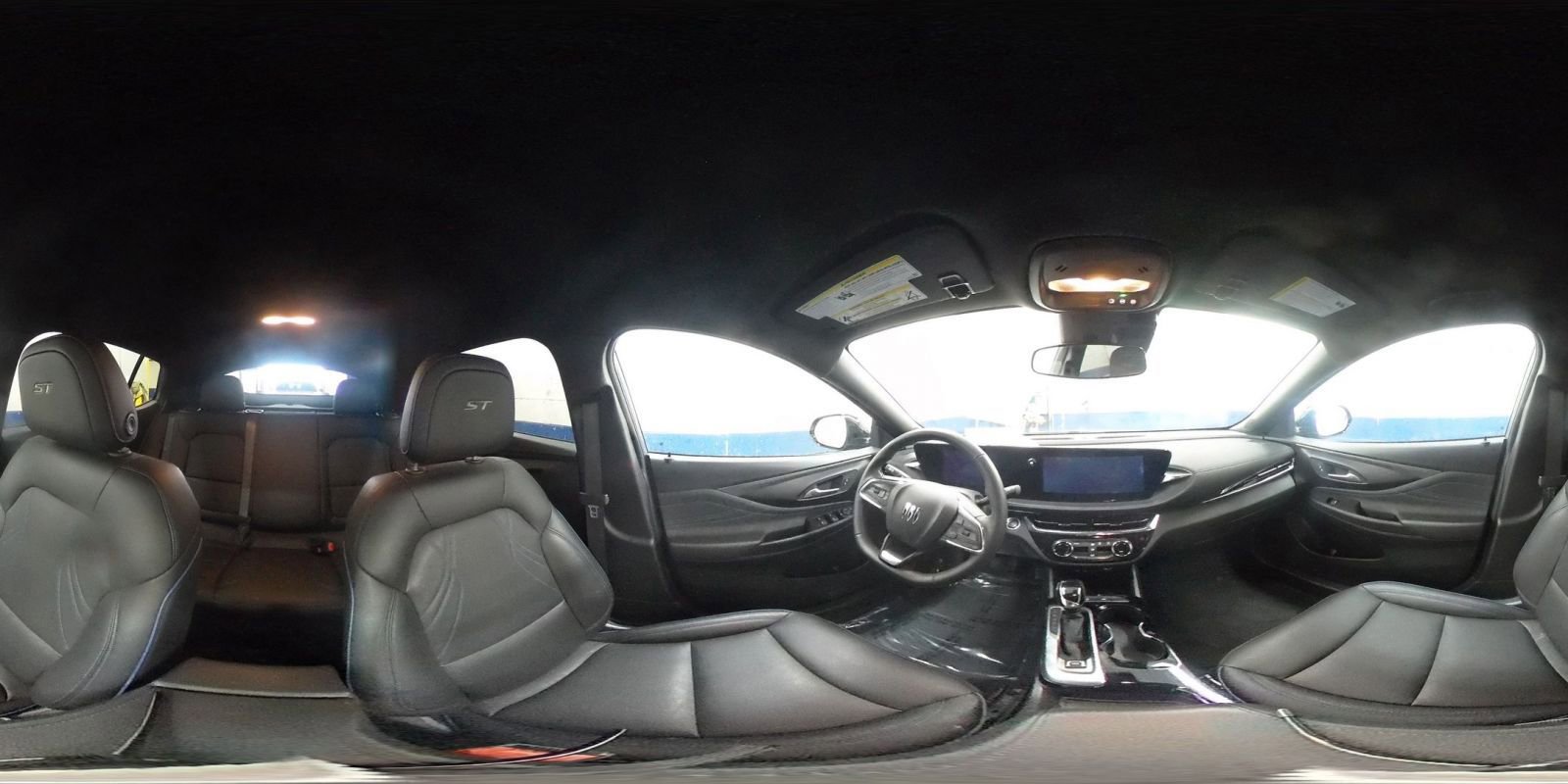 Used 2025 Buick Envista Sport Touring image 37