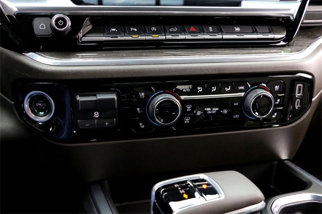 Used 2024 Chevrolet Silverado 1500 LTZ w/ LTZ Premium Texas Edition image 18
