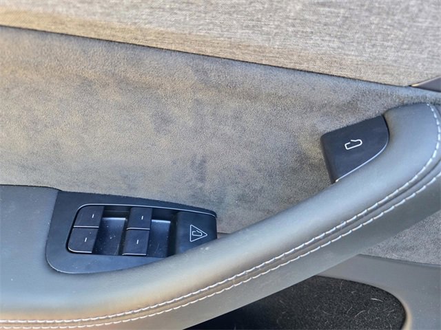 Used 2026 Tesla Model Y Long Range image 18