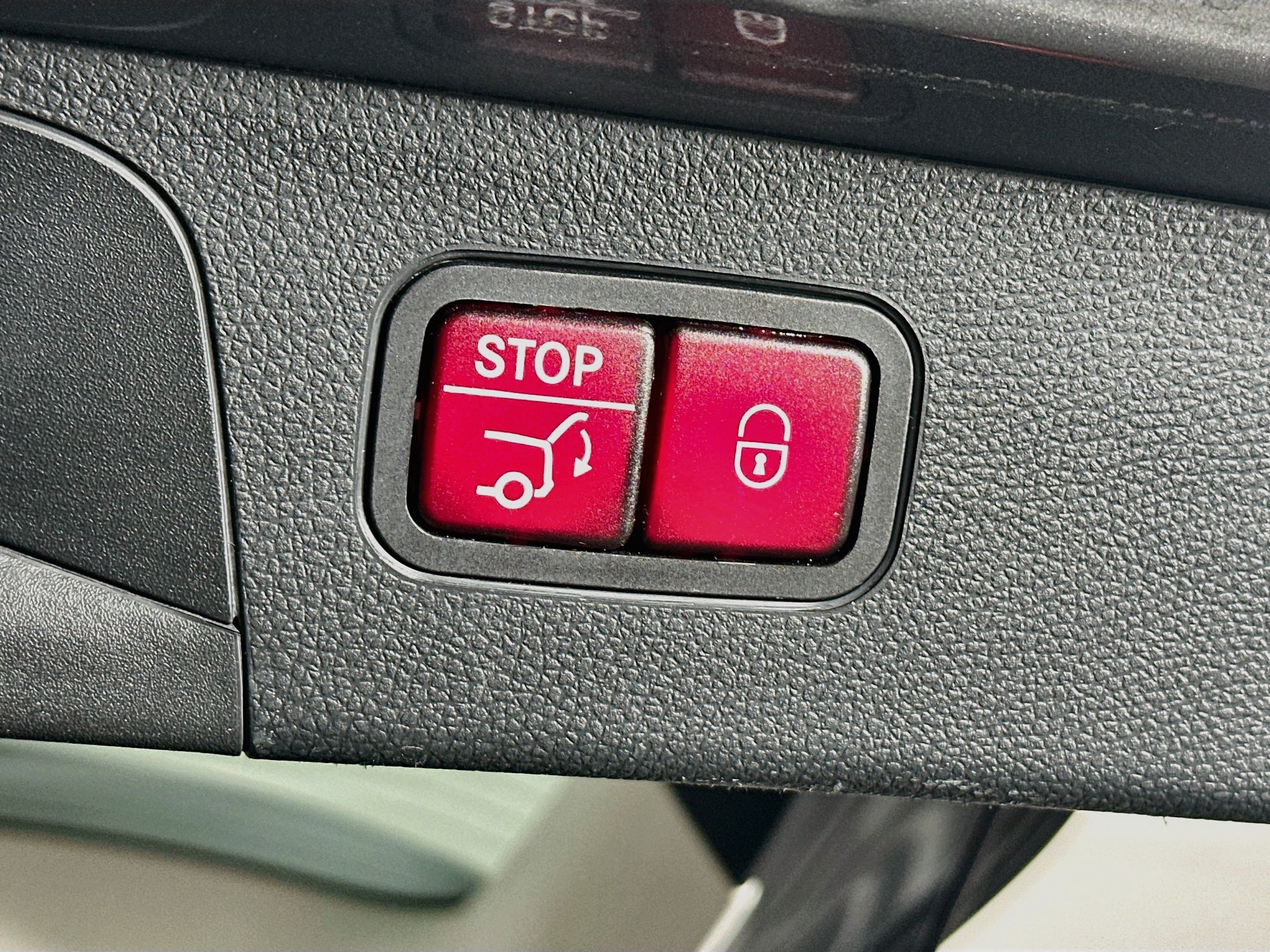 Used 2019 Mercedes-Benz GLC 300 image 31