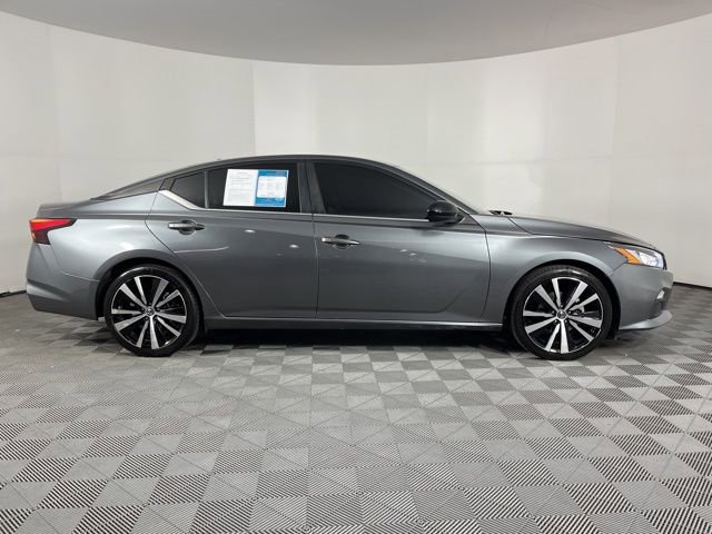 Used 2022 Nissan Altima 2.5 SR image 11