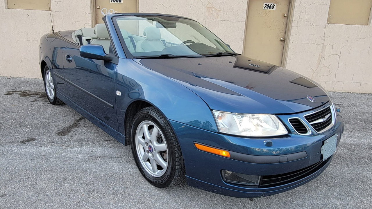 Used 2004 Saab 9-3 Aero image 3