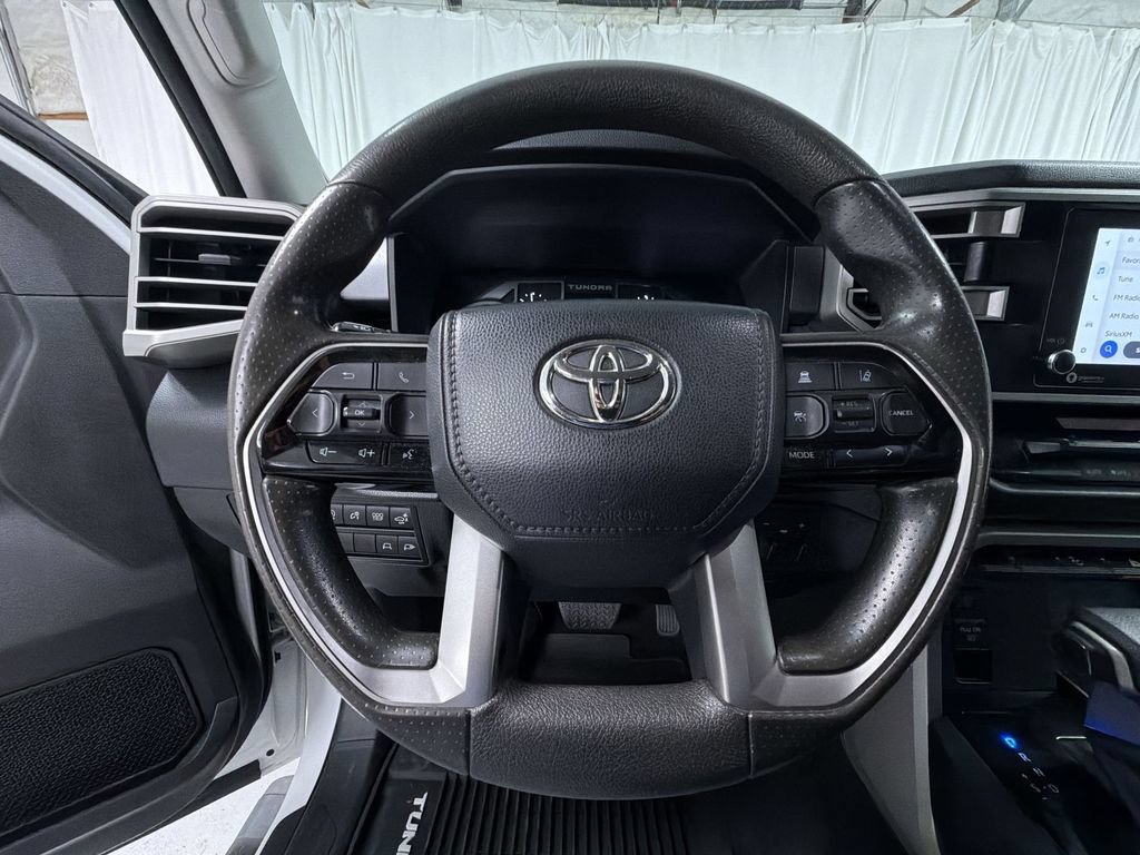 Certified 2022 Toyota Tundra SR5 w/ SR5 Convenience Package AWD/4WD image 16