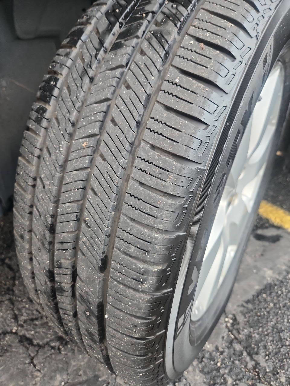 Used 2011 Subaru Outback 2.5i Premium image 14