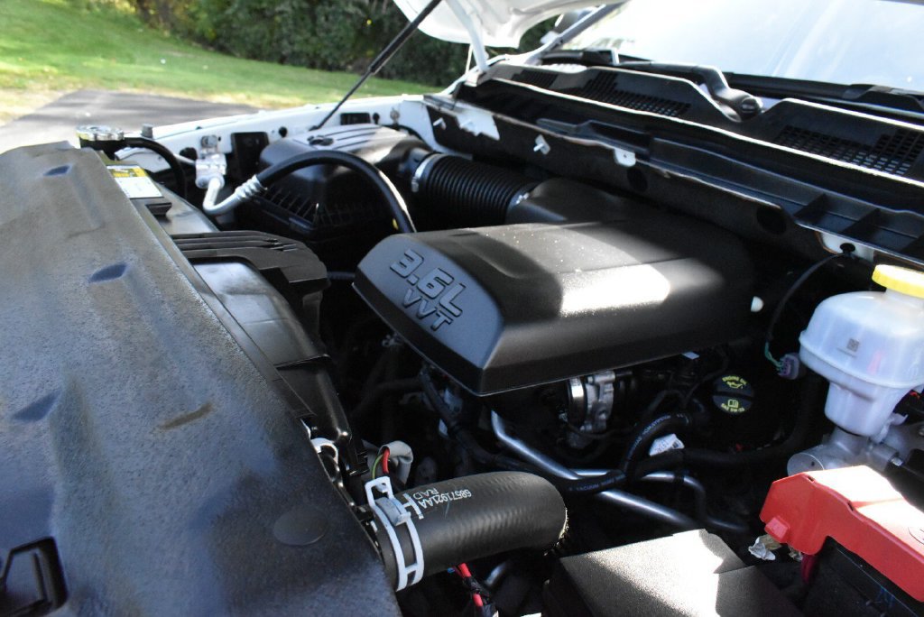 Certified 2022 RAM 1500 Tradesman w/ Chrome Appearance Group AWD/4WD image 34