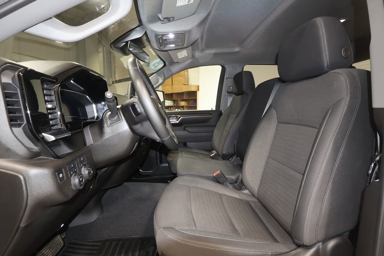 Certified 2025 Chevrolet Silverado 2500 LT w/ Convenience Package image 23