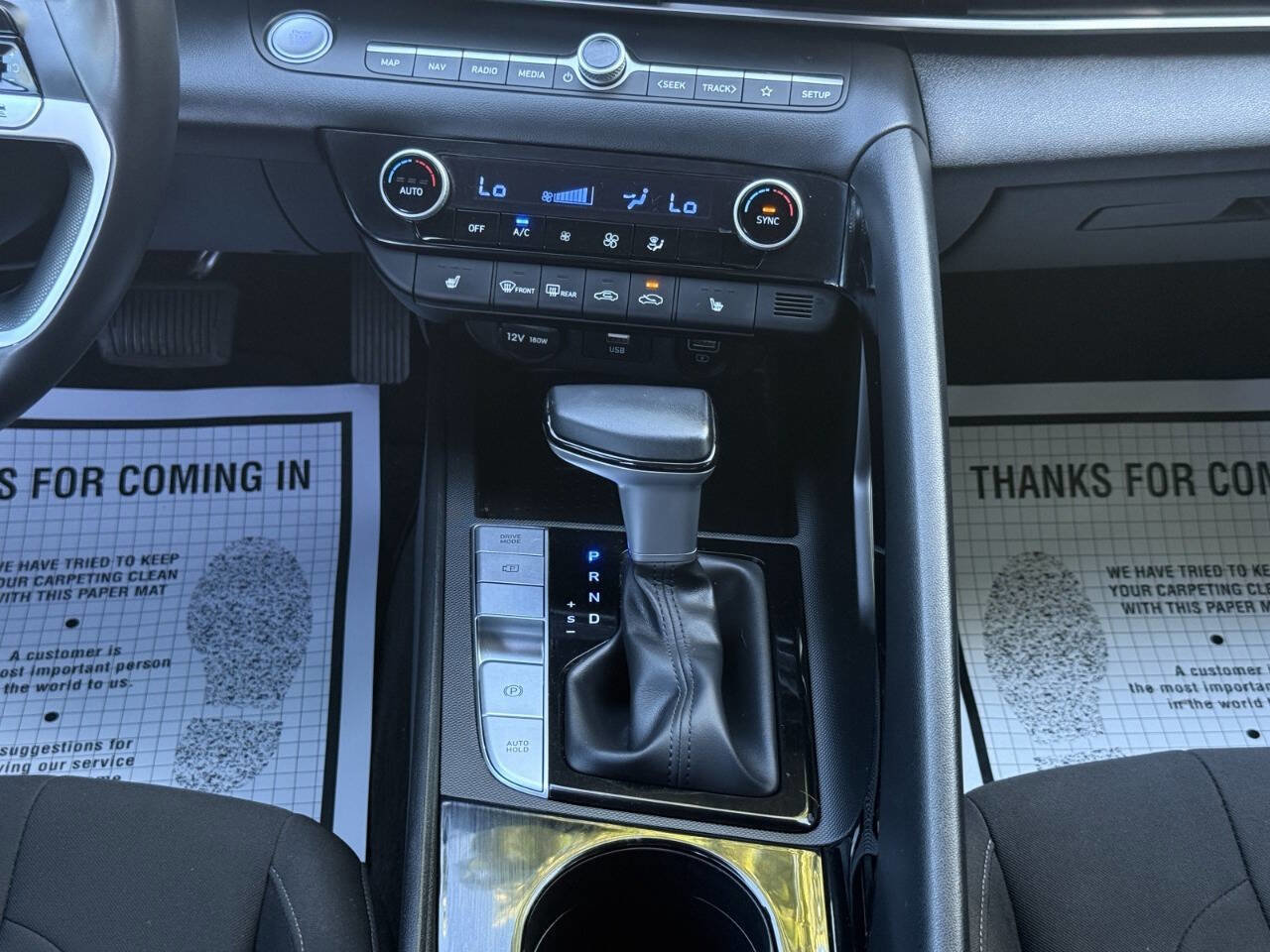 Used 2023 Hyundai Elantra SEL w/ Convenience Package image 11