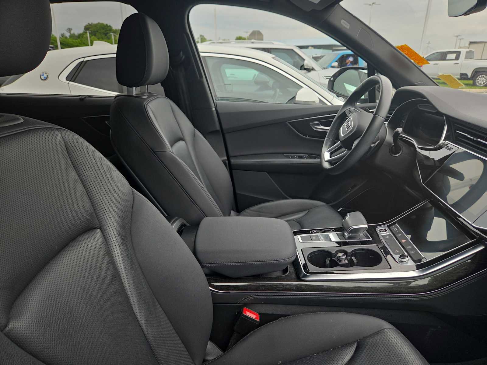 Used 2022 Audi Q7 3.0T Premium Plus AWD/4WD image 11
