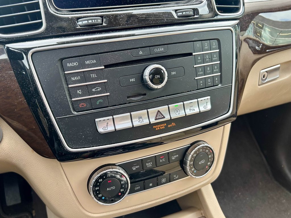 Used 2018 Mercedes-Benz GLS 450 4MATIC image 26