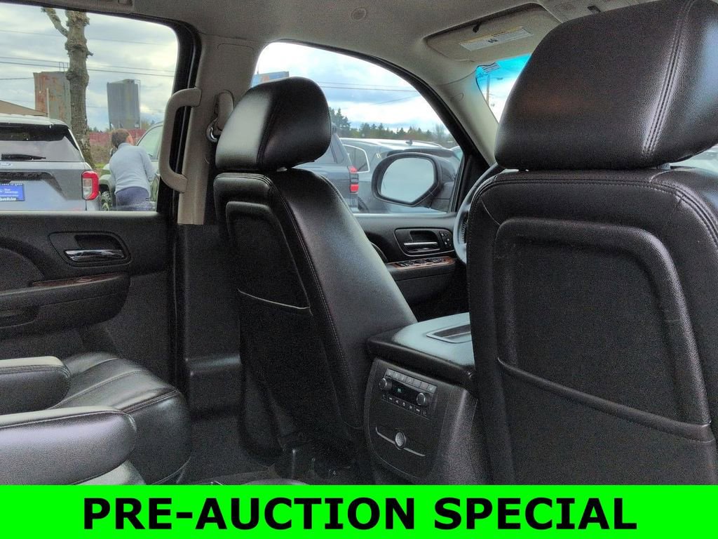 Used 2013 Chevrolet Tahoe LT w/ Luxury Package image 27