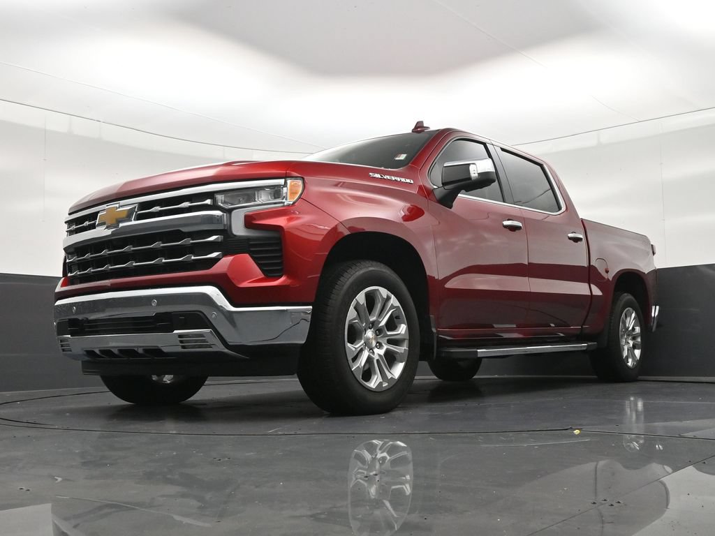 Used 2024 Chevrolet Silverado 1500 LTZ RWD image 24