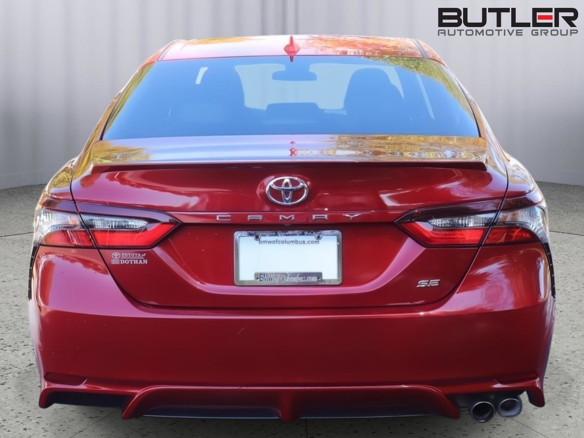 Used 2021 Toyota Camry SE image 6
