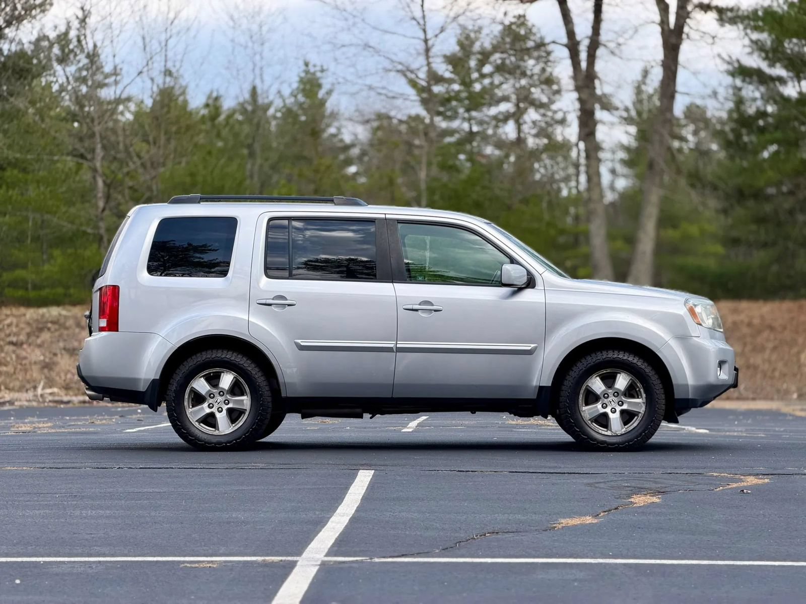 Used 2010 Honda Pilot EX-L image 9