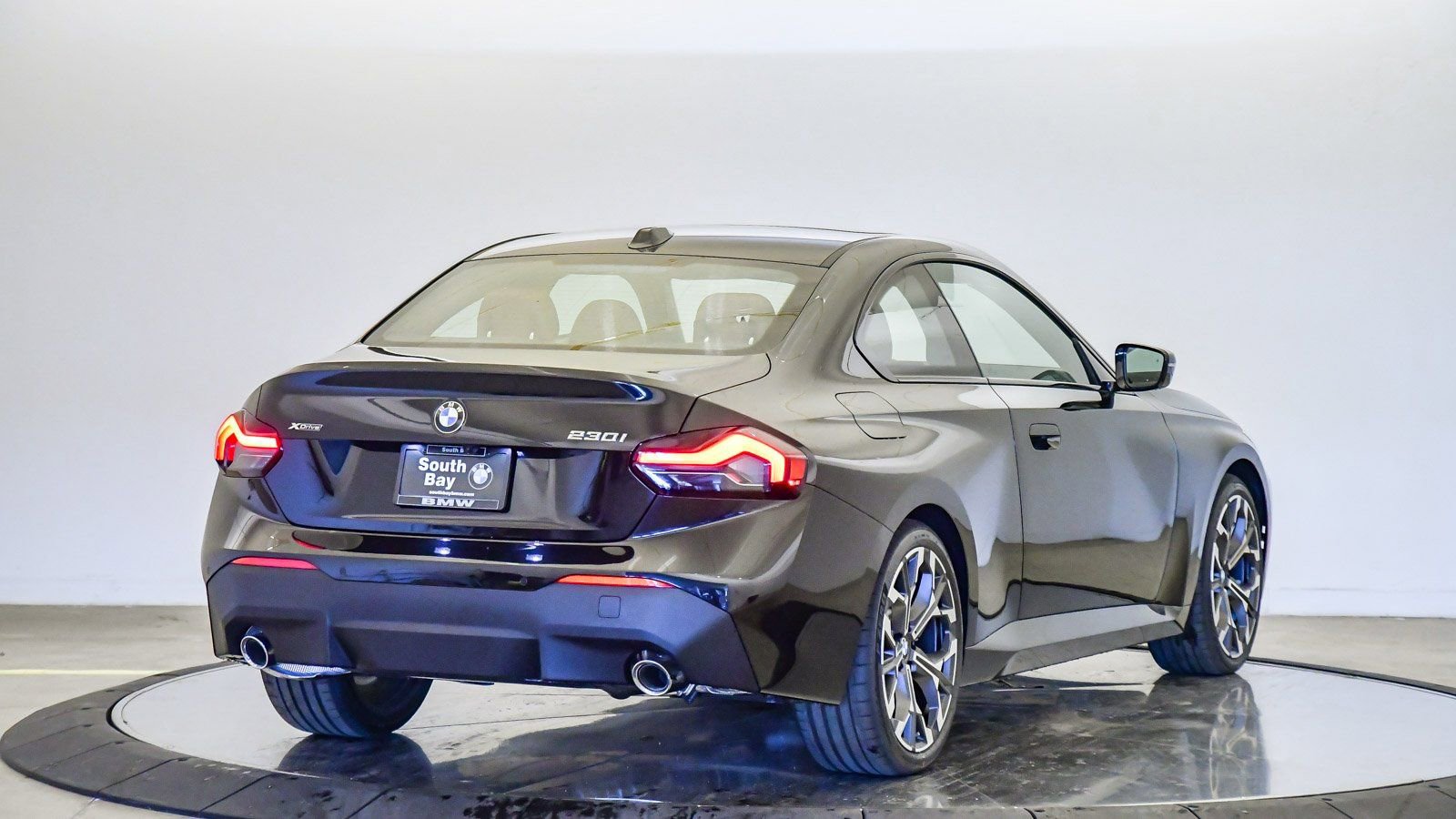 New 2026 BMW 230i xDrive Coupe w/ Convenience Package AWD/4WD image 5