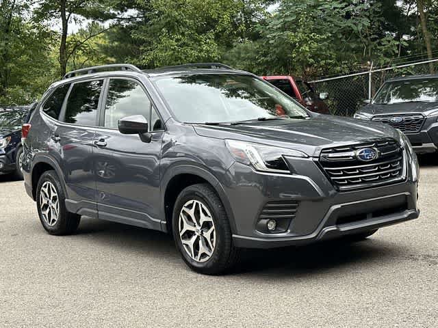 Used 2024 Subaru Forester Premium AWD/4WD image 21