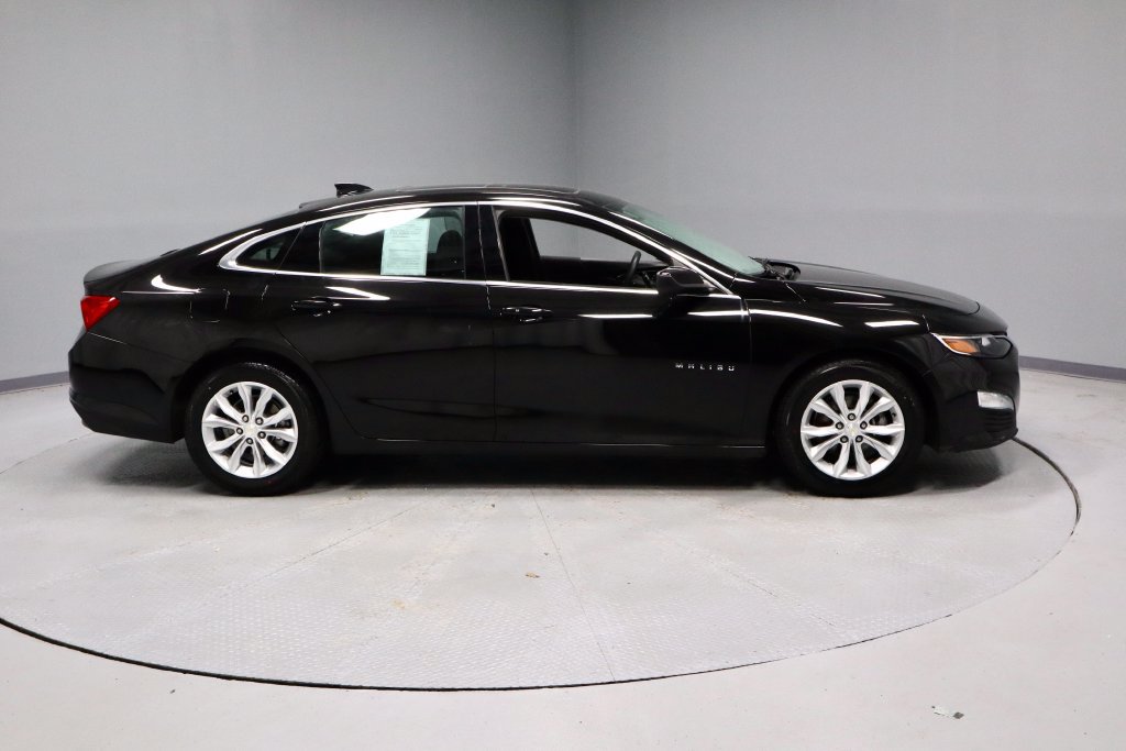Used 2024 Chevrolet Malibu LT FWD image 11