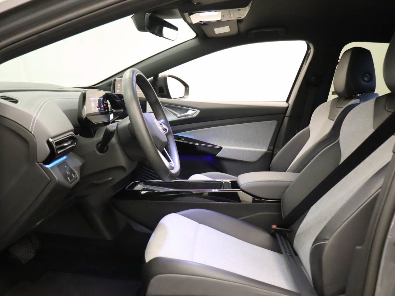 Certified 2023 Volkswagen ID.4 Pro RWD image 16
