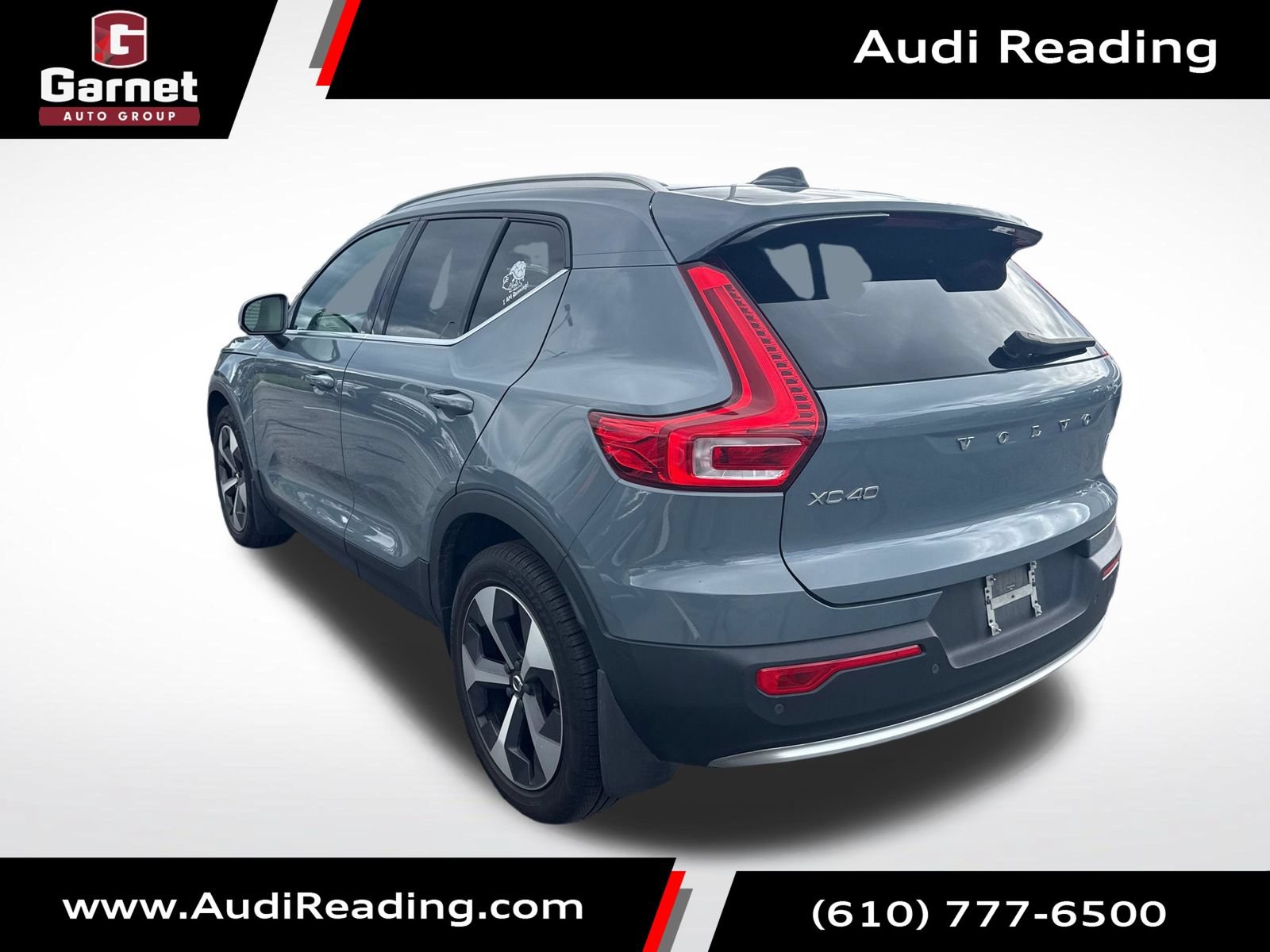 Used 2023 Volvo XC40 B5 Ultimate AWD/4WD image 3