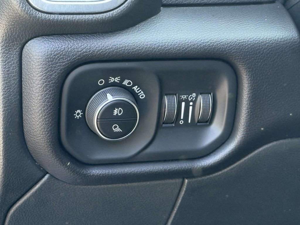 Used 2022 RAM 2500 Laramie AWD/4WD image 27