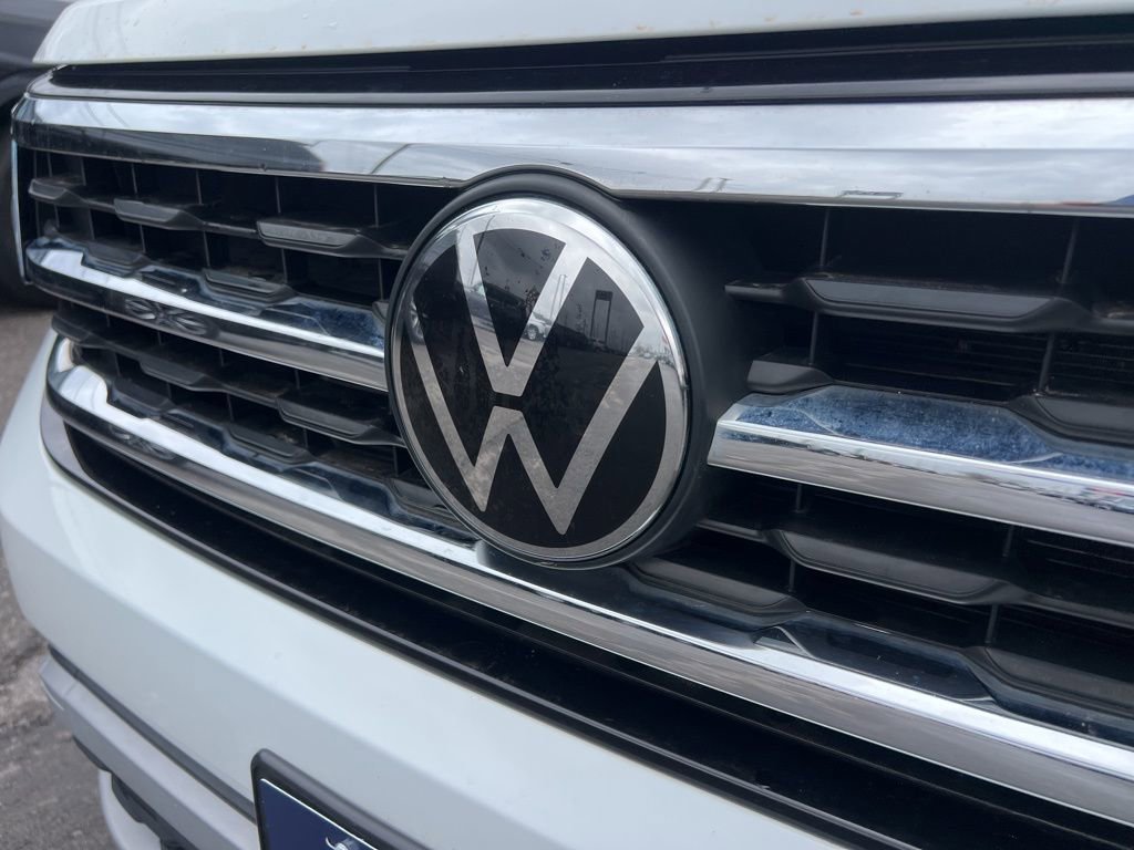 Used 2023 Volkswagen Atlas Cross Sport SE image 10