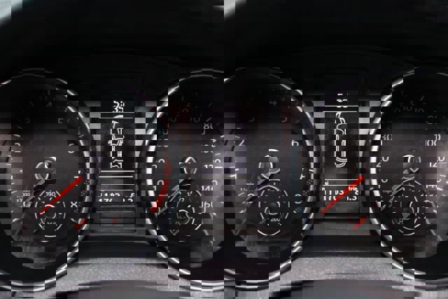 Used 2014 Volkswagen Golf 2.5L image 11