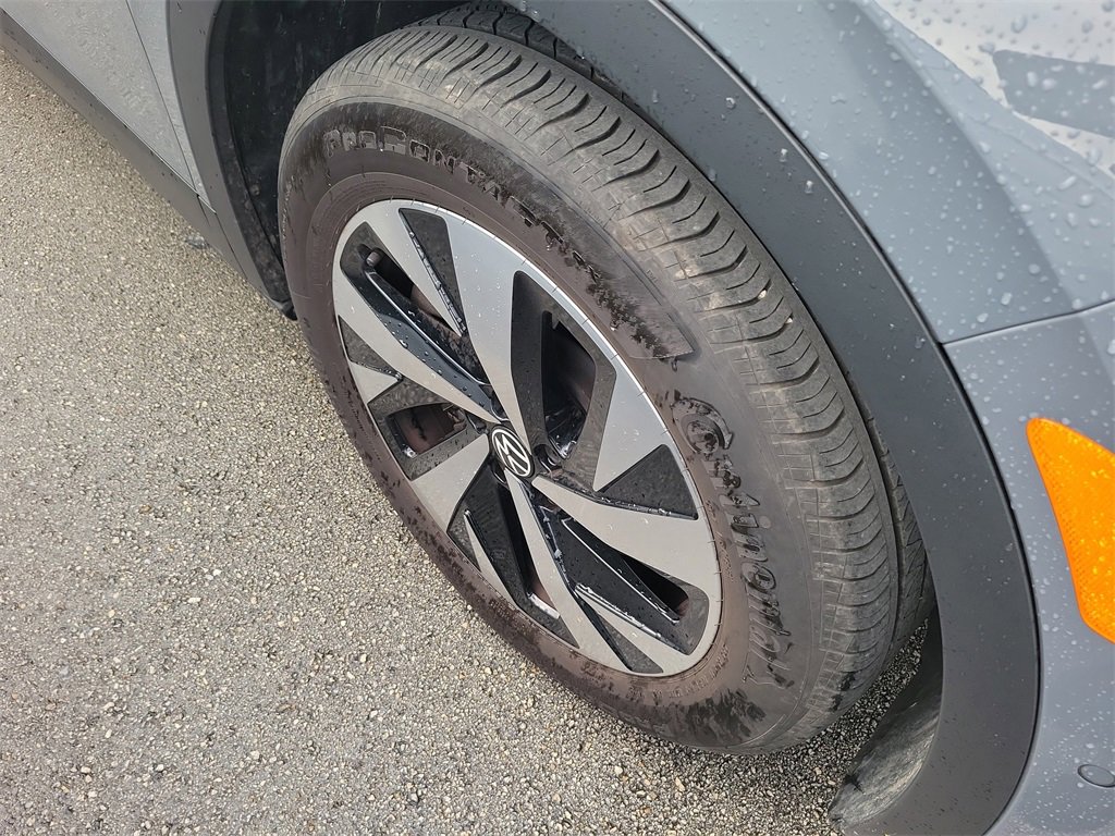 Used 2024 Volkswagen ID.4 2WD image 5