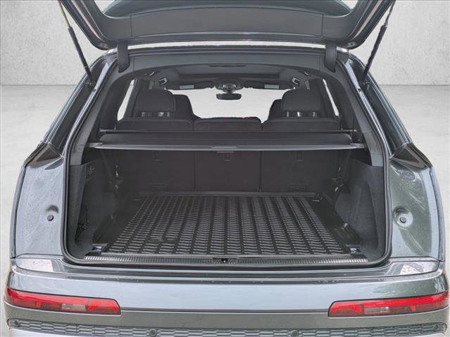 Used 2023 Audi SQ7 Premium Plus AWD/4WD image 6
