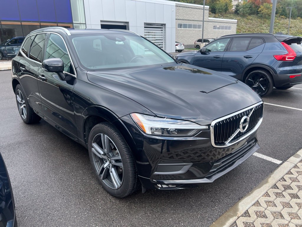 Used 2021 Volvo XC60 T5 Momentum w/ Premium Package AWD/4WD image 8