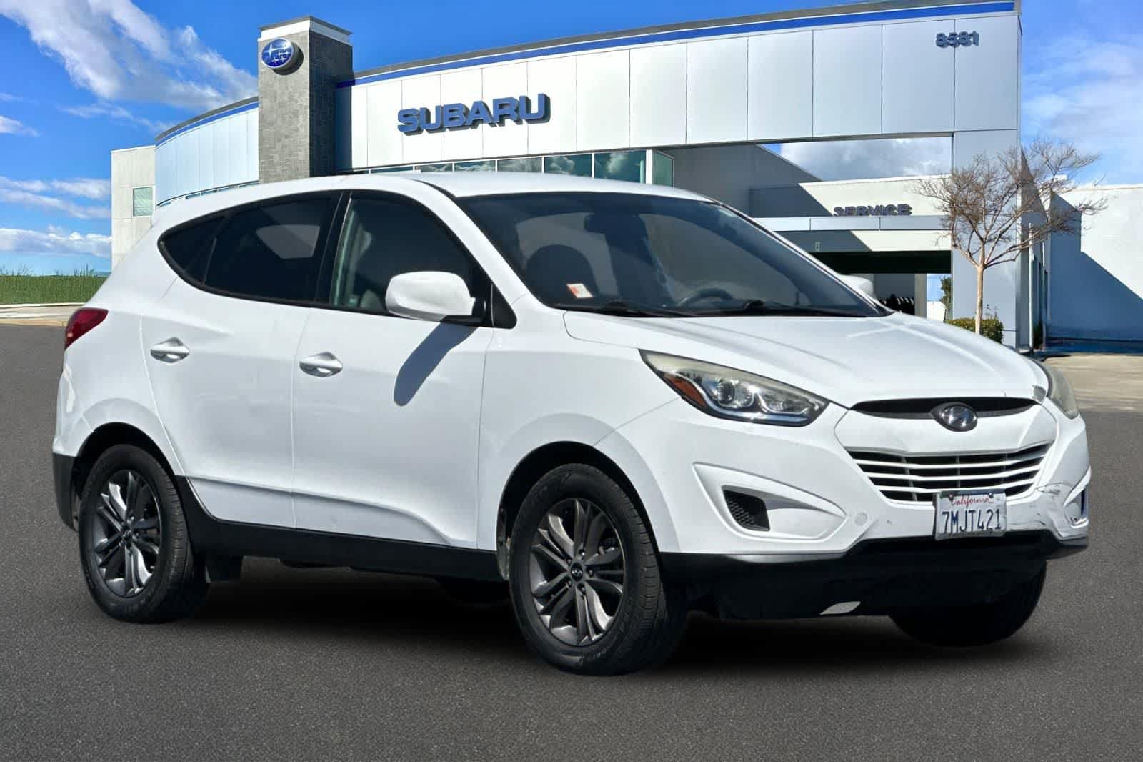 Used 2015 Hyundai Tucson GLS w/ Option Group 02 AWD/4WD image 5