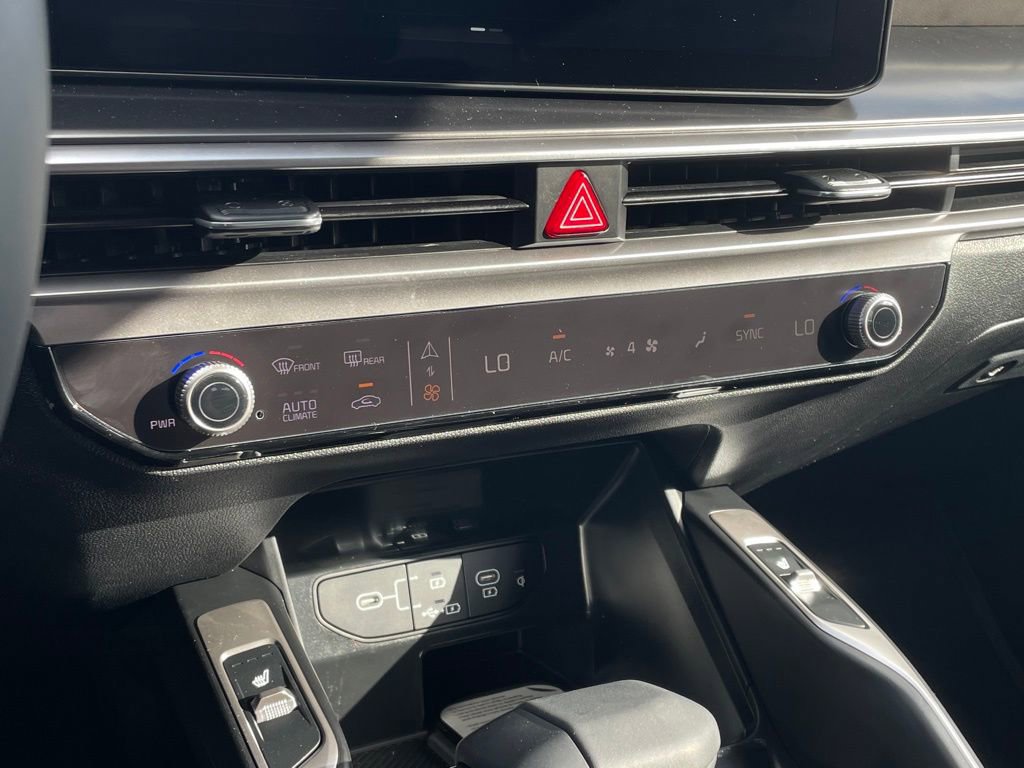 New 2026 Kia Sorento S image 16