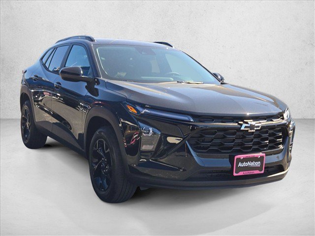 New 2026 Chevrolet Trax LT w/ Midnight Edition FWD image 7