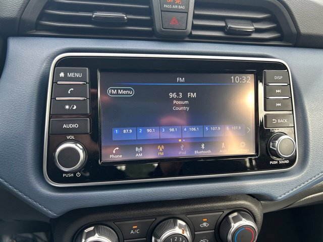 Used 2025 Nissan Versa SV w/ Trunk Package FWD image 13