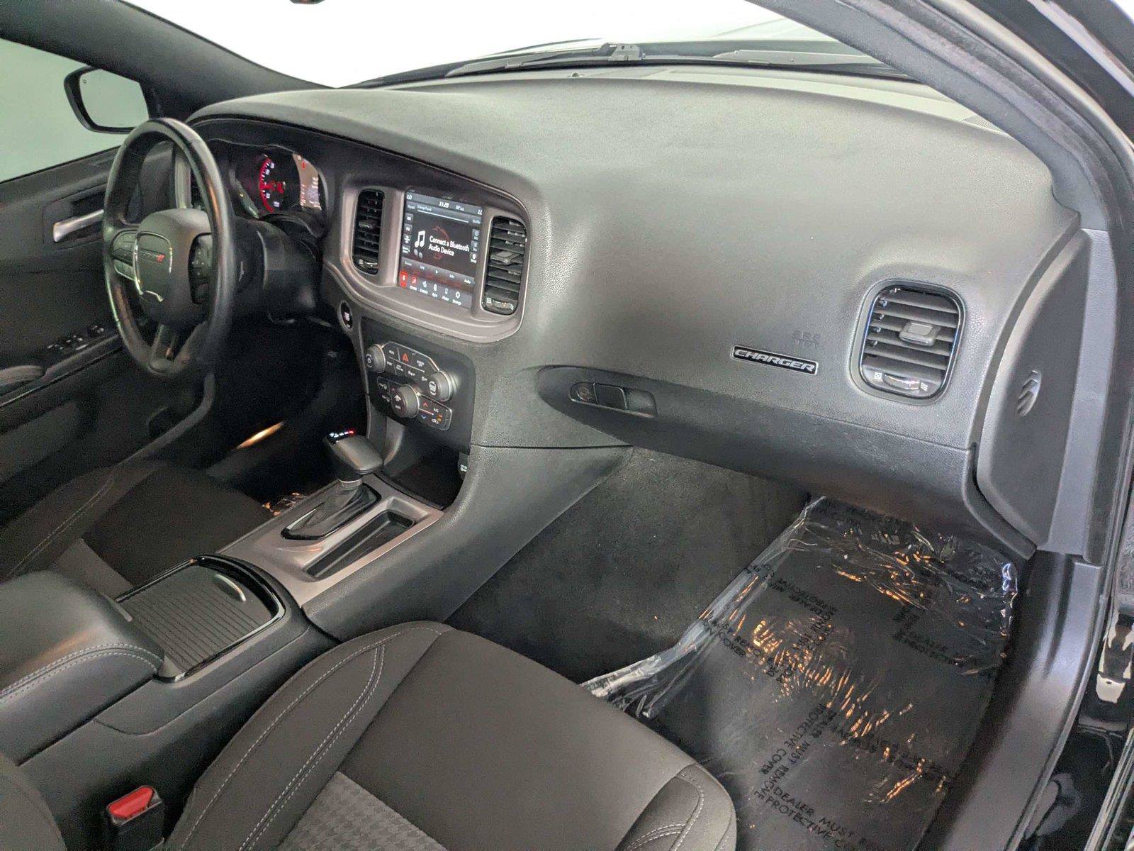 Used 2023 Dodge Charger SXT w/ Blacktop Package AWD/4WD image 30