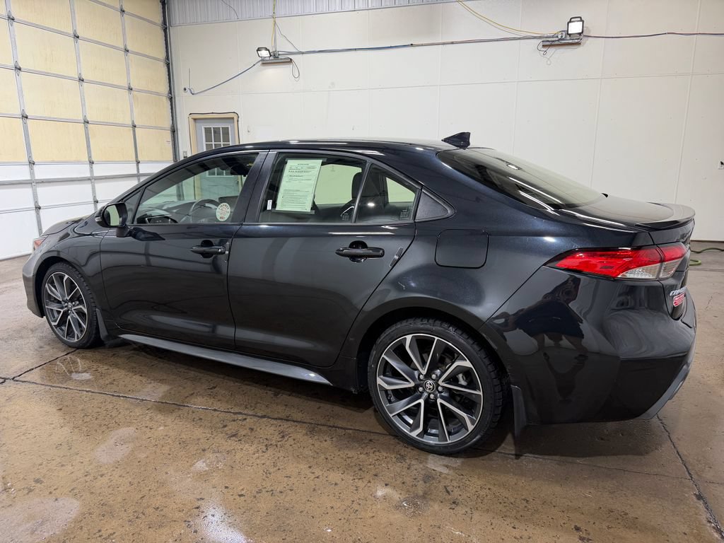 Used 2022 Toyota Corolla SE w/ SE Premium Package FWD image 12