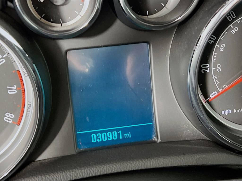 Used 2016 Buick Encore Premium image 11