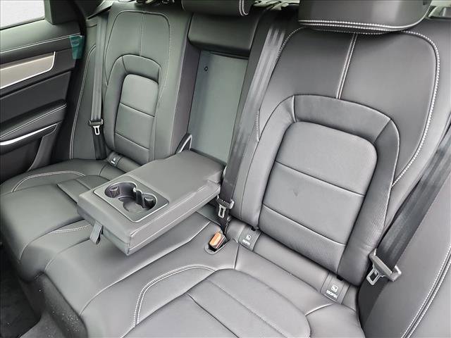 New 2026 Jaguar F-PACE R-Dynamic S image 11