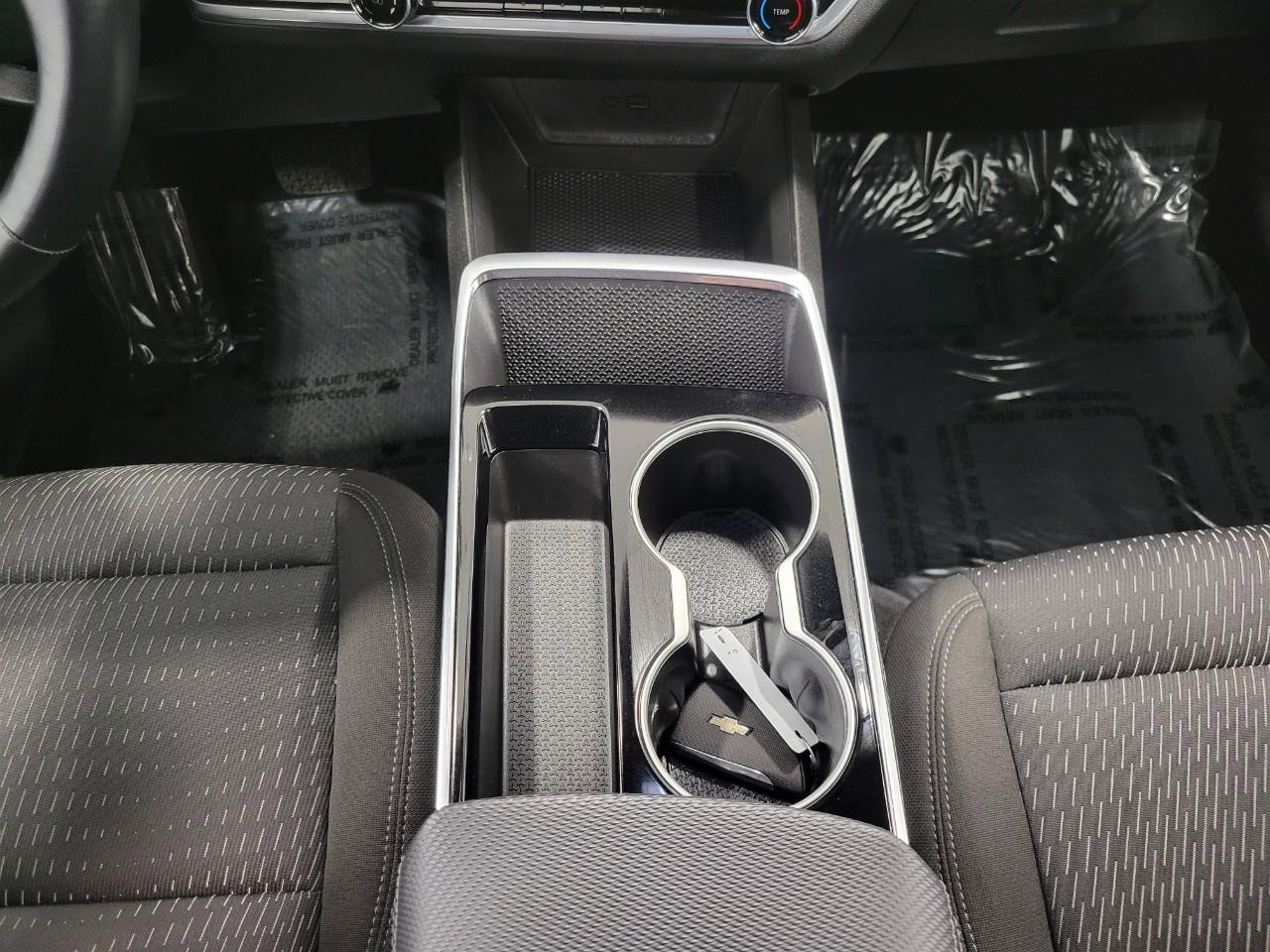 Used 2025 Chevrolet Equinox LT image 16