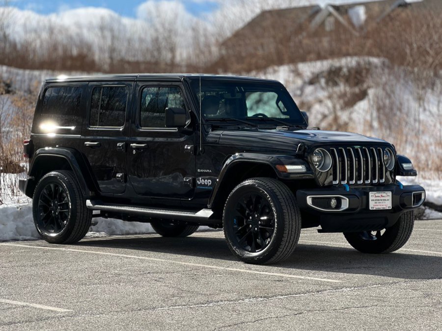 Used 2023 Jeep Wrangler Sahara w/ Cold Weather Group image 2