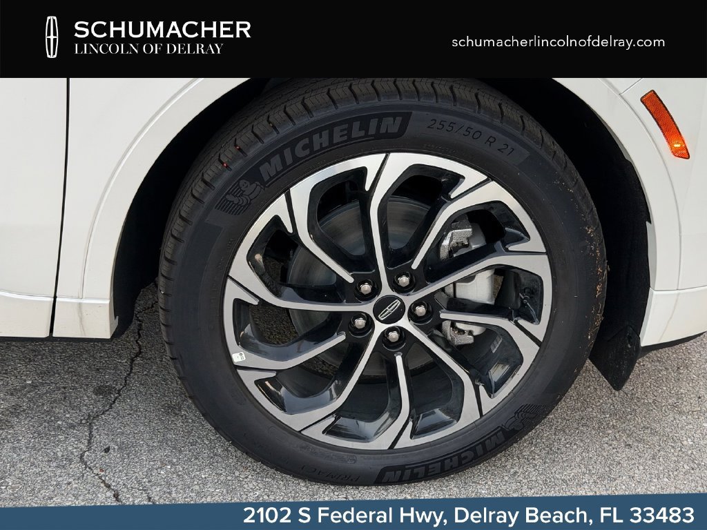 New 2026 Lincoln Nautilus Reserve AWD/4WD image 9